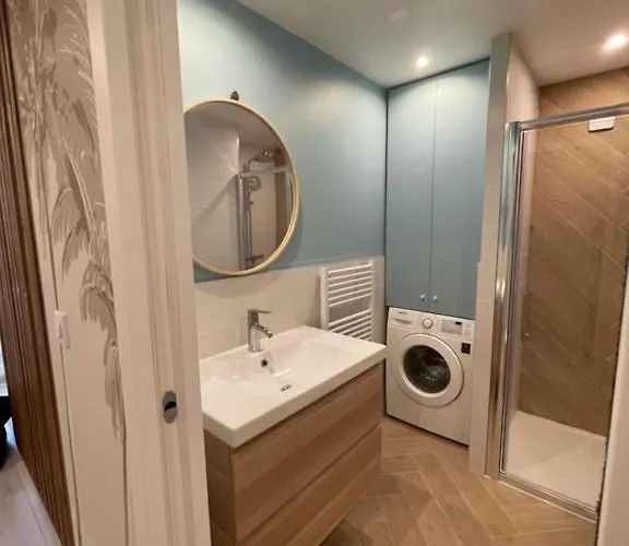 De Standing, Vue Sur Port De Plaisance * La Baule